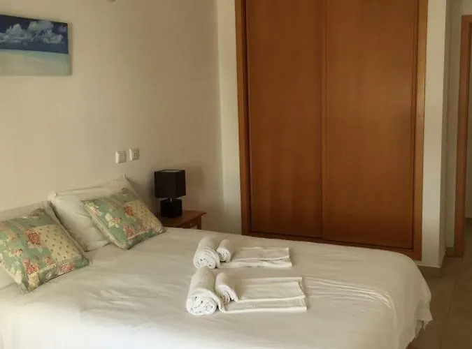 Quinta Palmeiras לאגוּ‏ש